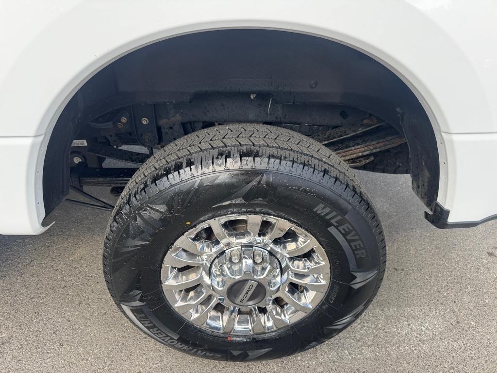 Ford Super Duty F-350 SRW  2022