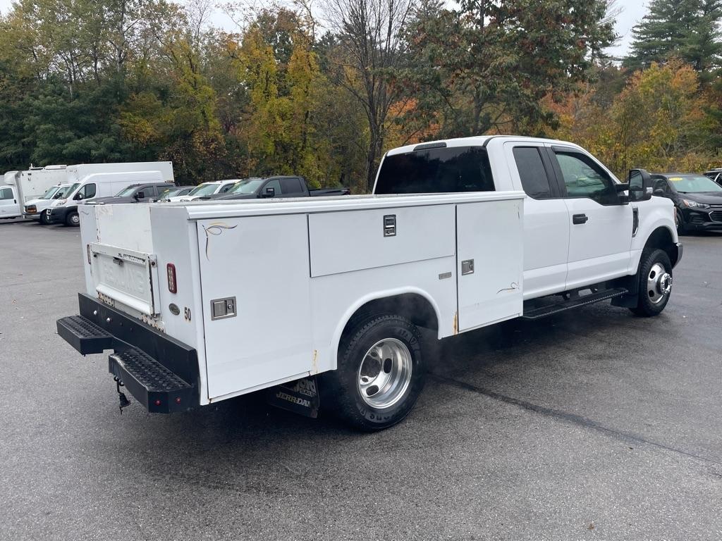 Ford Super Duty F-350 DRW  2017