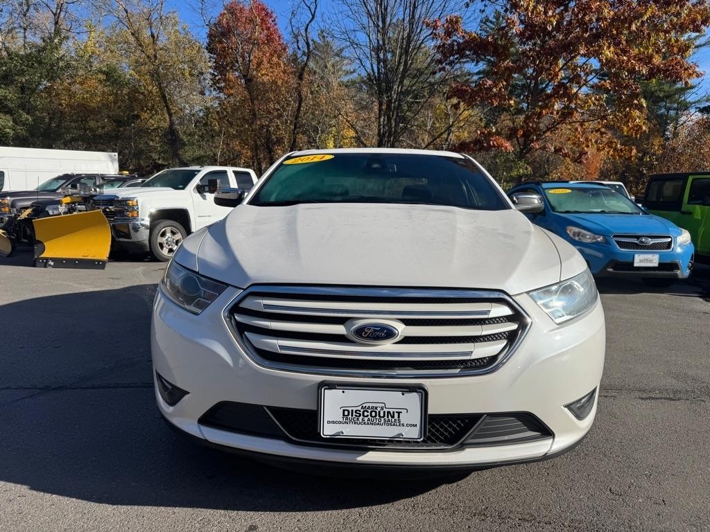 2014 Ford Taurus
