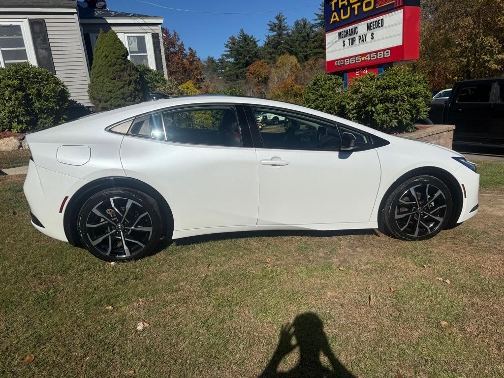 Toyota Prius Prime  2024