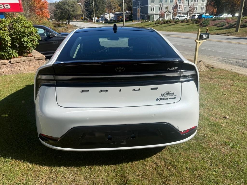 Toyota Prius Prime  2024