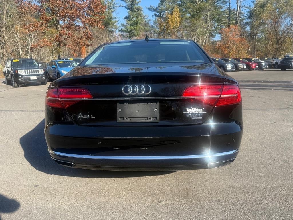 Audi A8 L  2015