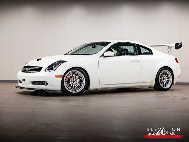 White 2003 INFINITI G35 Coupe Rear-Wheel Drive Manual