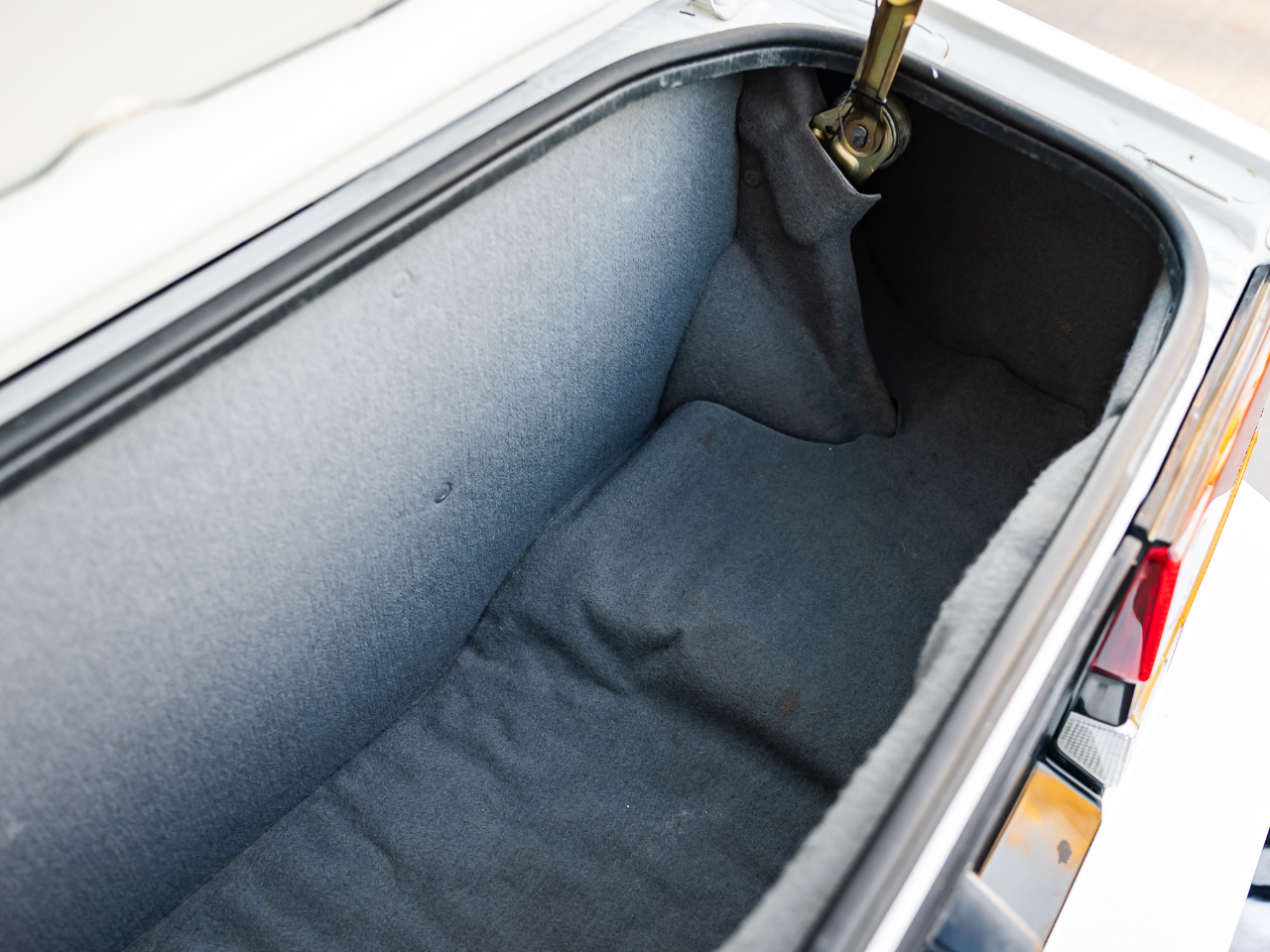 Toyota MR2 Base 1985