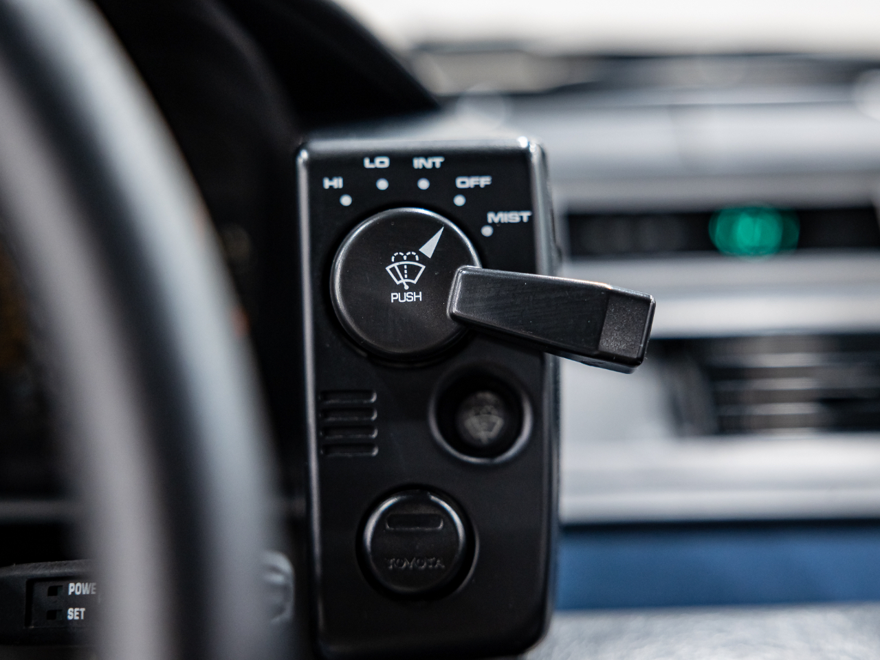 Toyota MR2 Base 1985