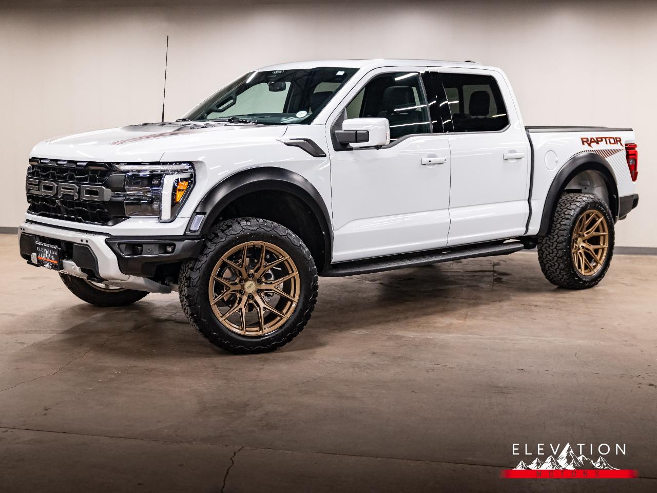 2025 Ford F-150 Raptor SuperCrew 4WD