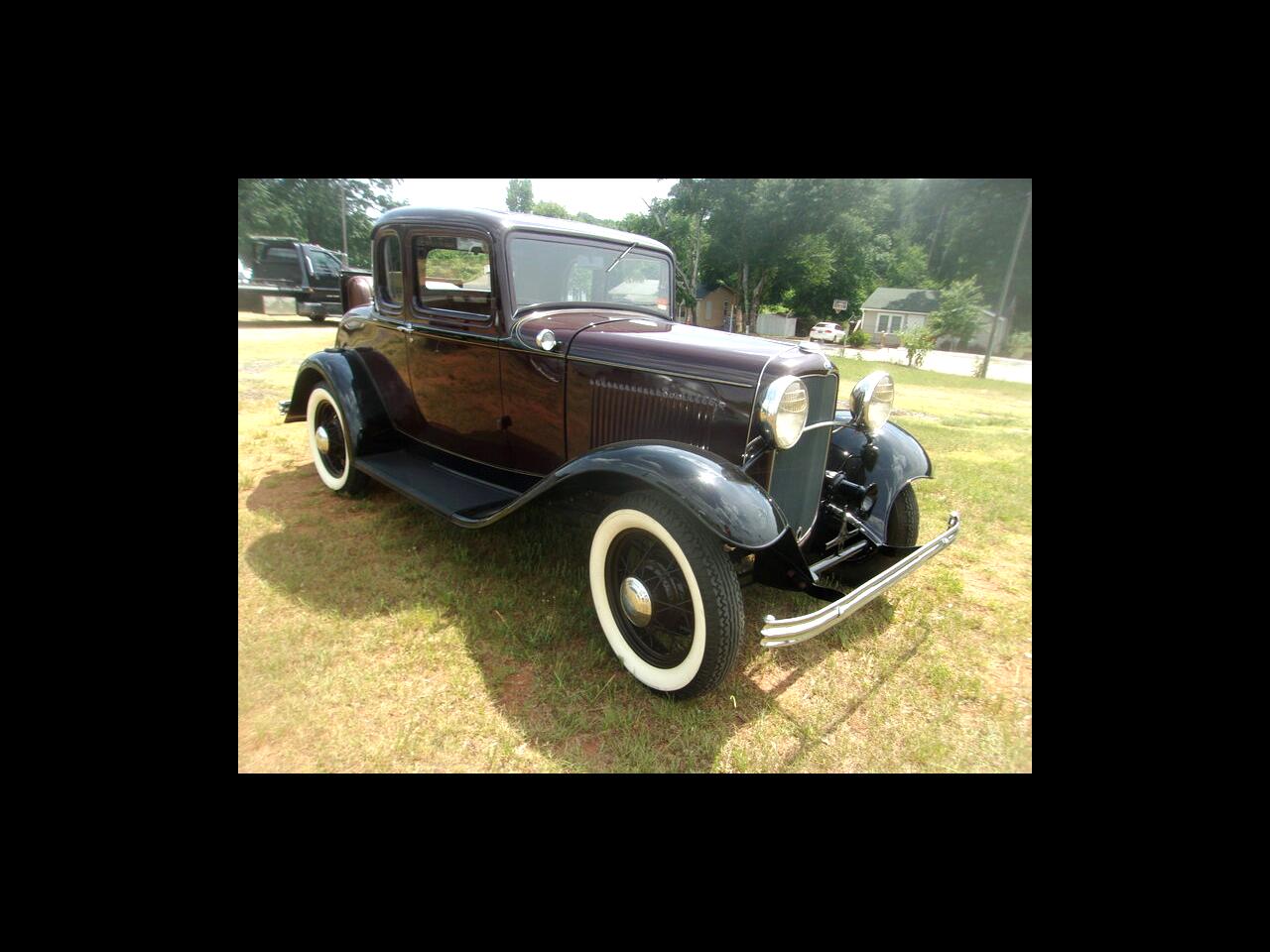 Ford DELUXE COUPE  1932