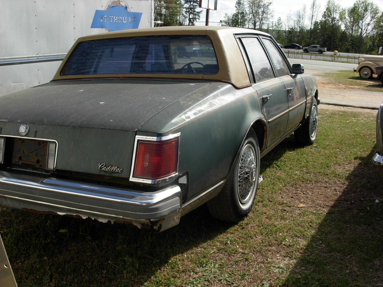 Cadillac Seville 4dr Sedan 1976