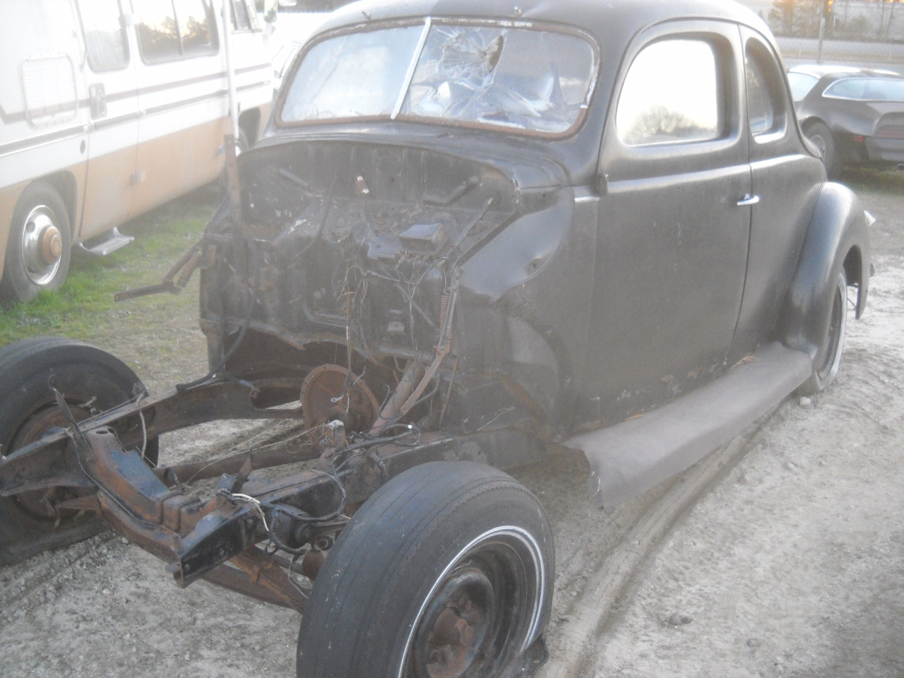Ford DELUXE COUPE  1939