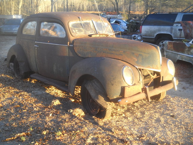Ford DELUXE COUPE  1939