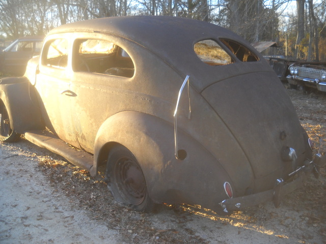 Ford DELUXE COUPE  1939