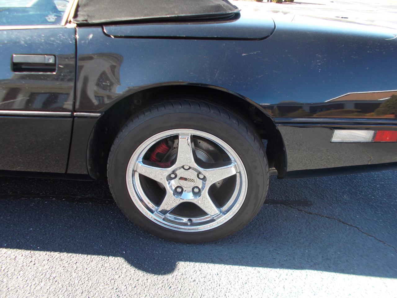 Chevrolet Corvette Convertible 1988