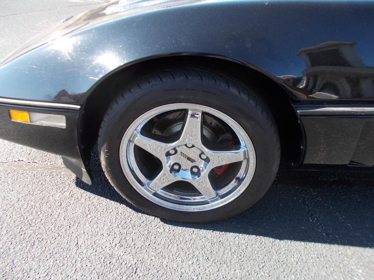 Chevrolet Corvette Convertible 1988