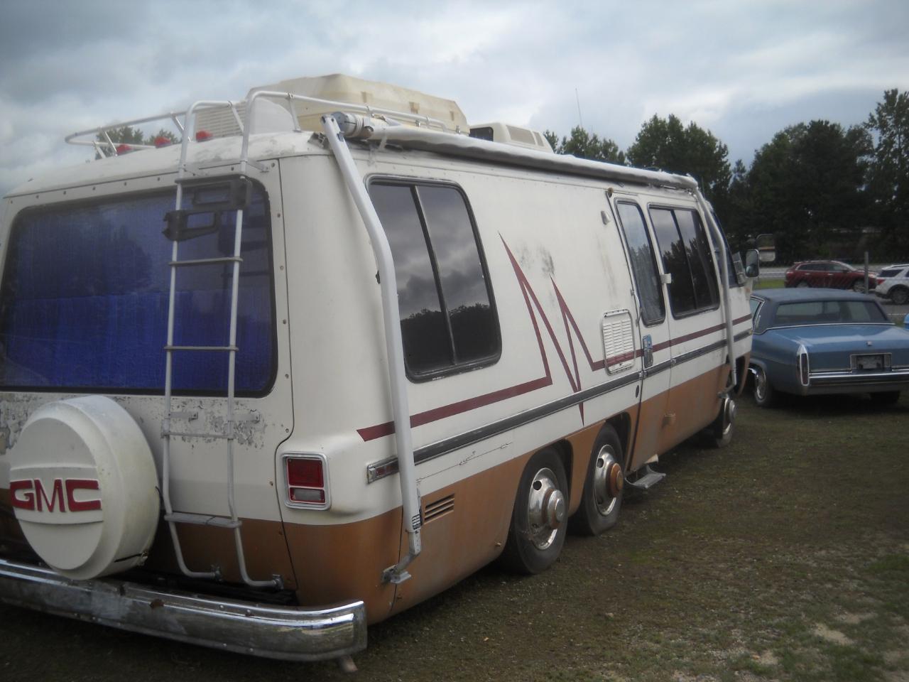GMC Motorhome  1974