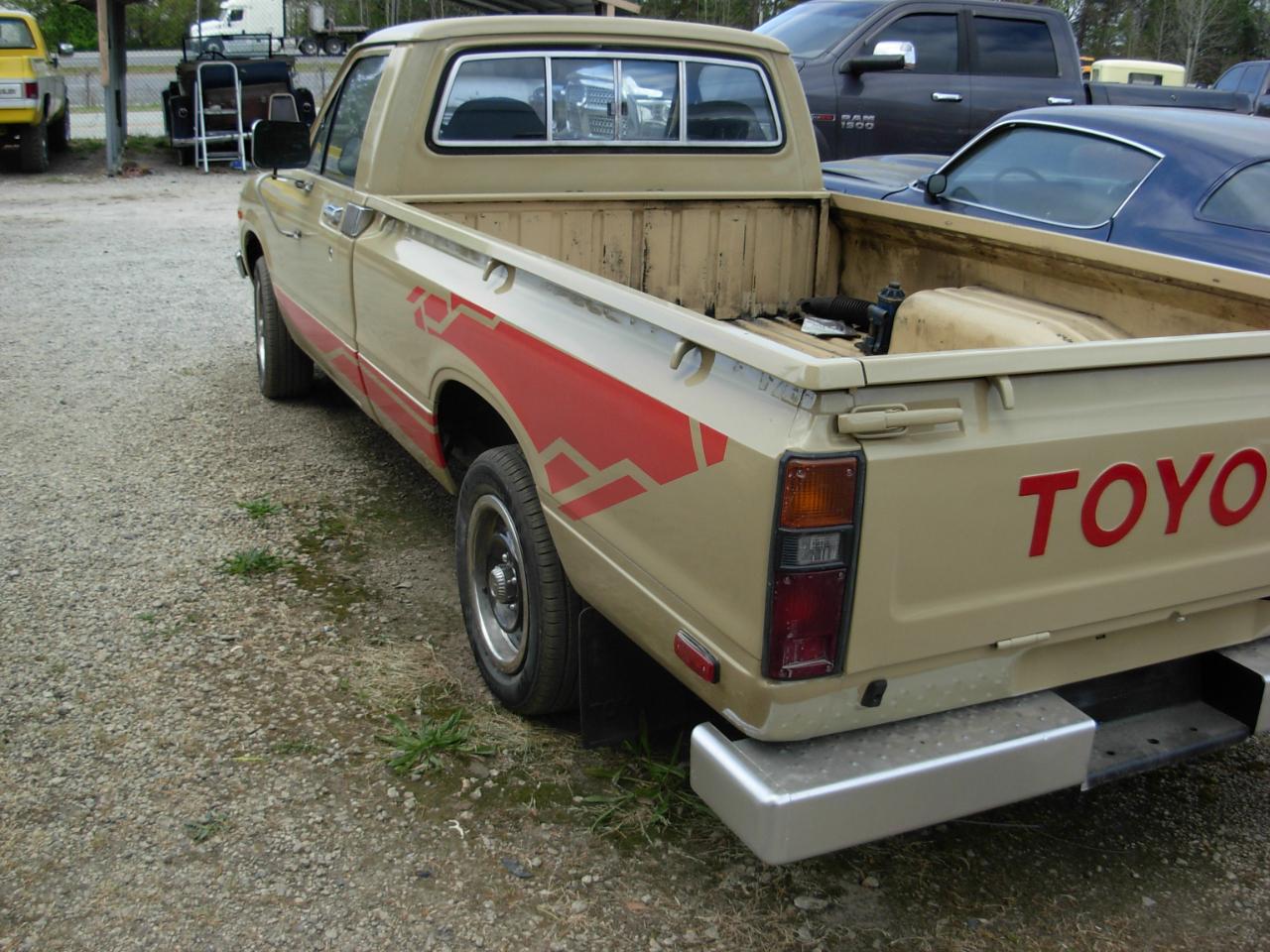 Toyota 2WD Pickups Long Bed Deluxe 1966