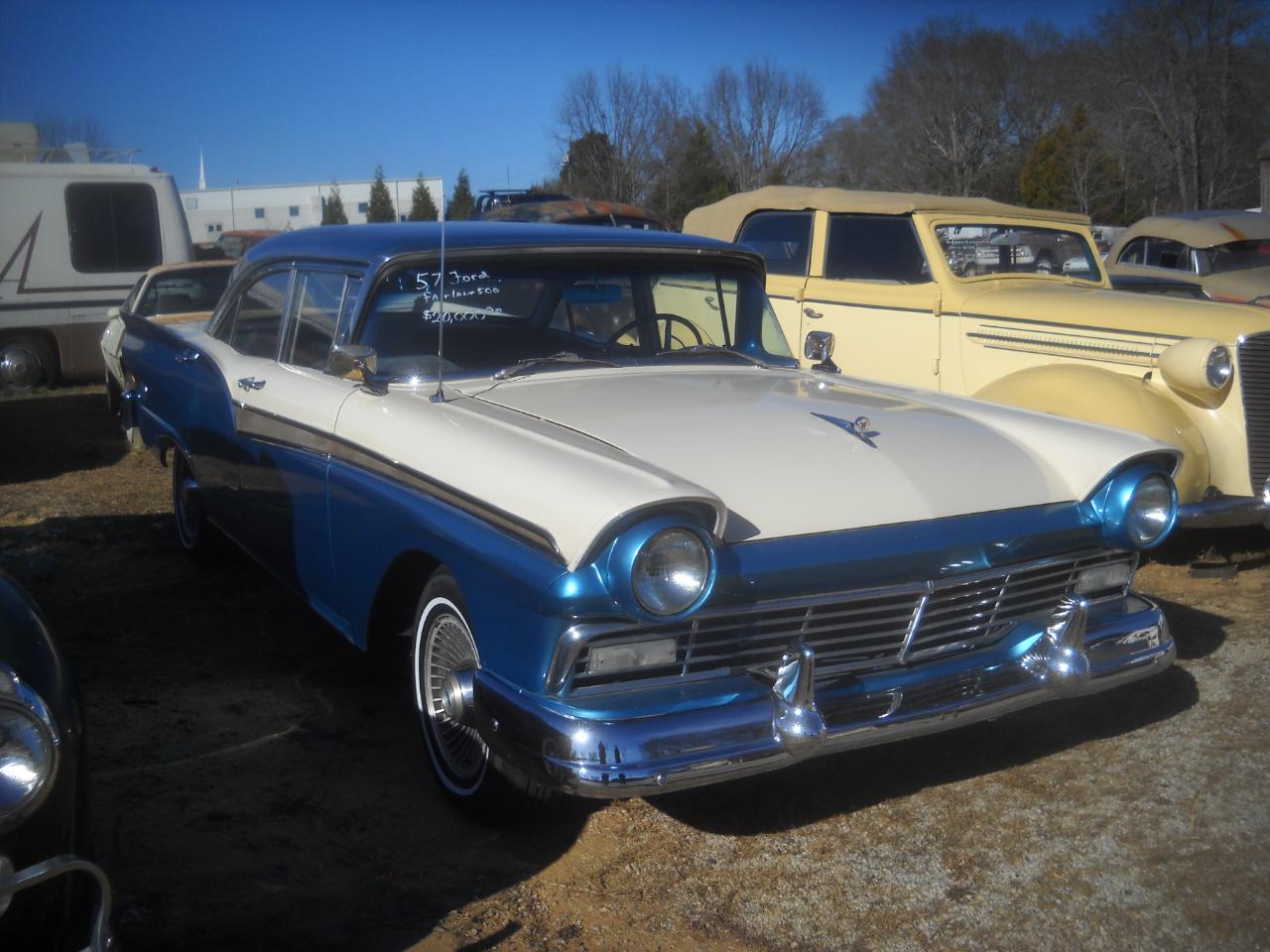 Ford Fairlane 500  1957