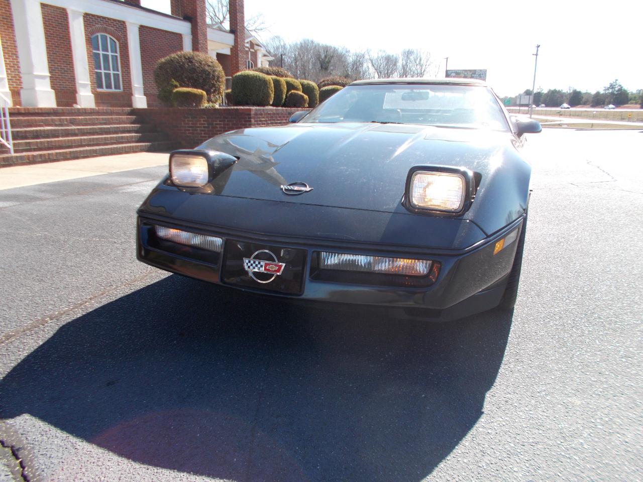 Chevrolet Corvette Stingray Convertible  1988