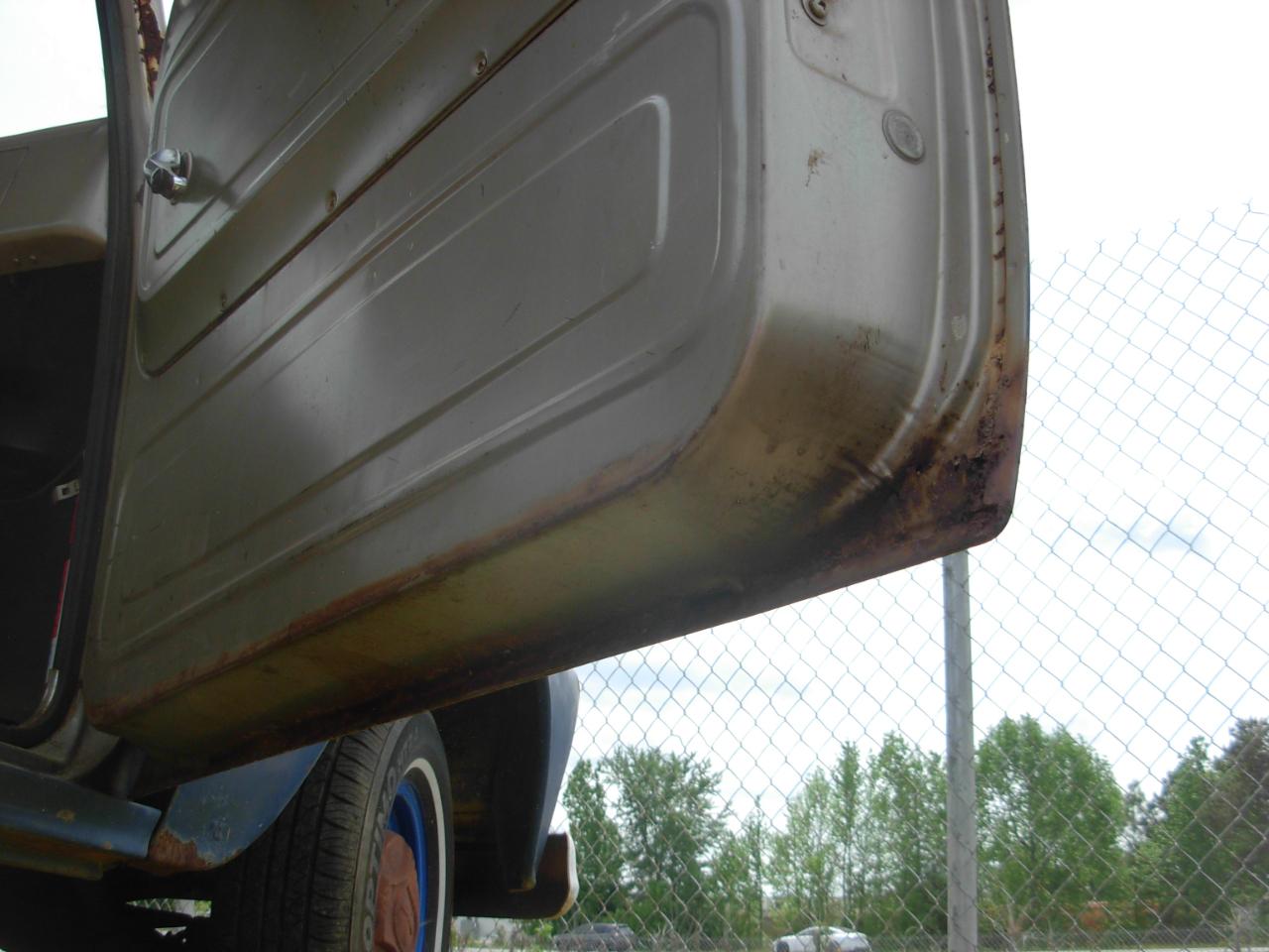 GMC 1/2 Ton Pickups Fleetside 117.5" 1965