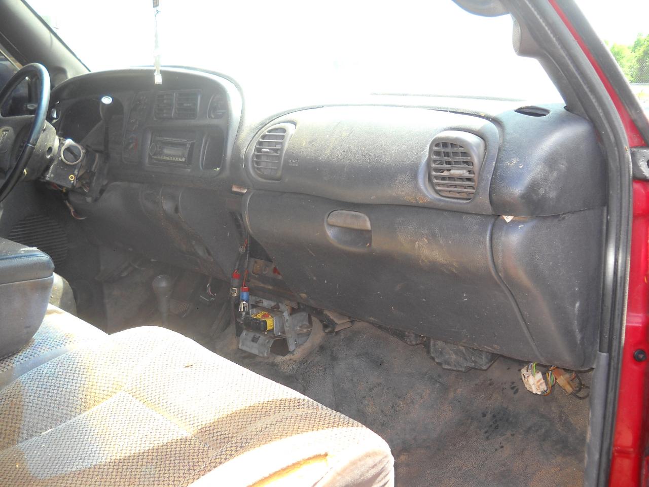 Dodge Ram 2500 Quad Cab Short Bed 4WD 1999