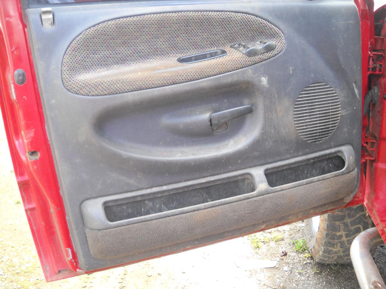 Dodge Ram 2500 Quad Cab Short Bed 4WD 1999
