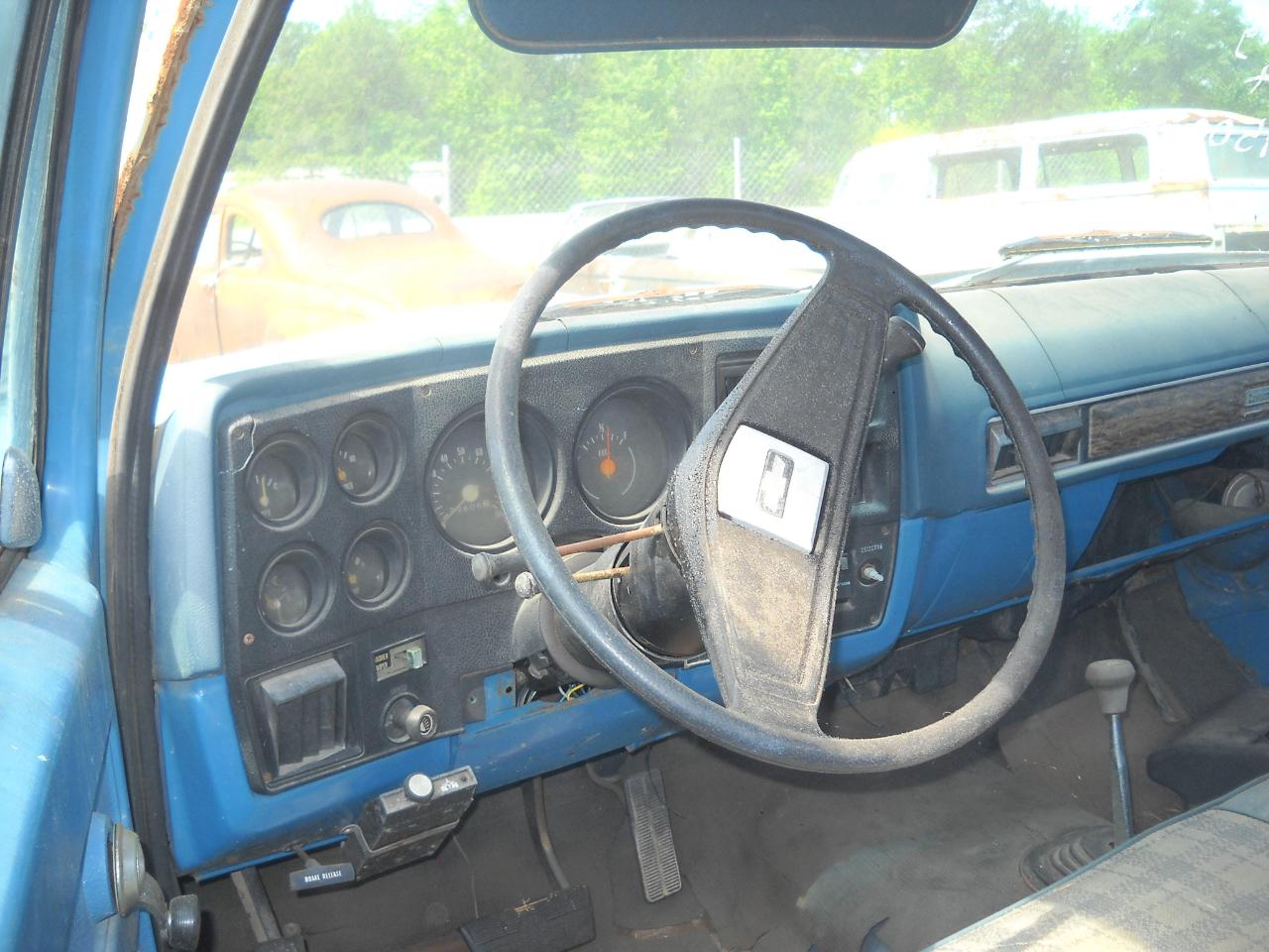 Chevrolet Trucks C10  1975