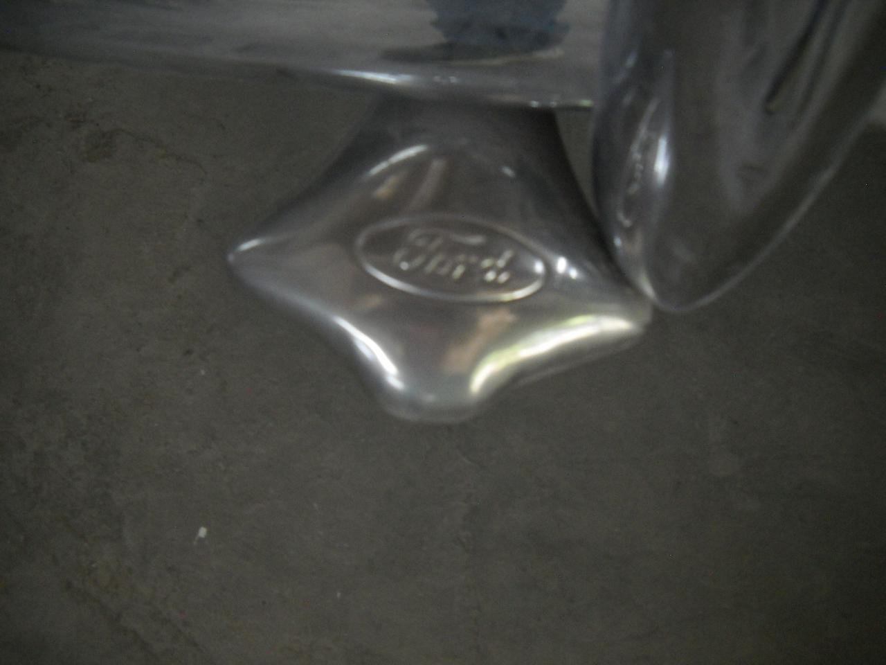 Ford Super Deluxe  1947