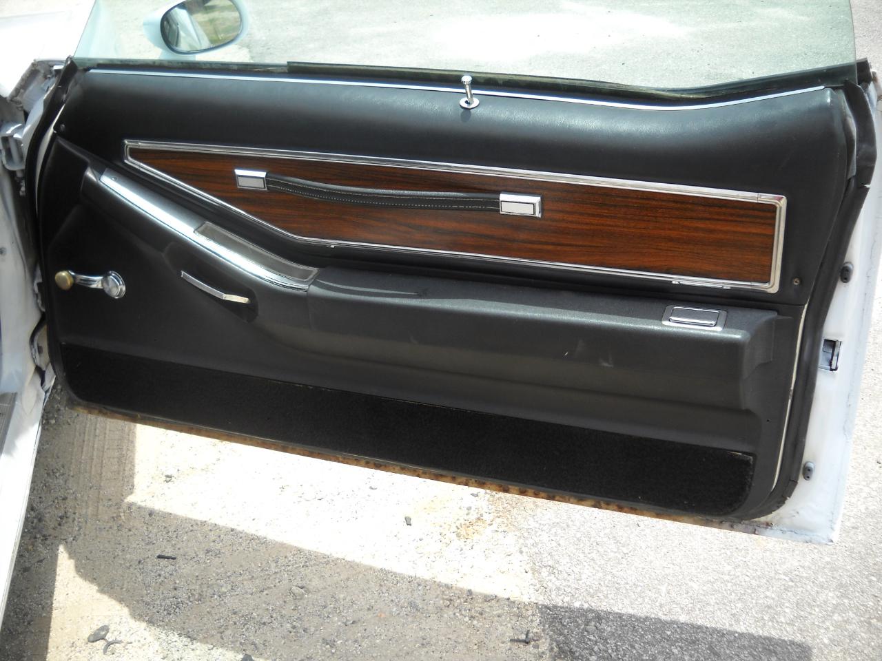 Pontiac Grand Prix 2dr Coupe 1977