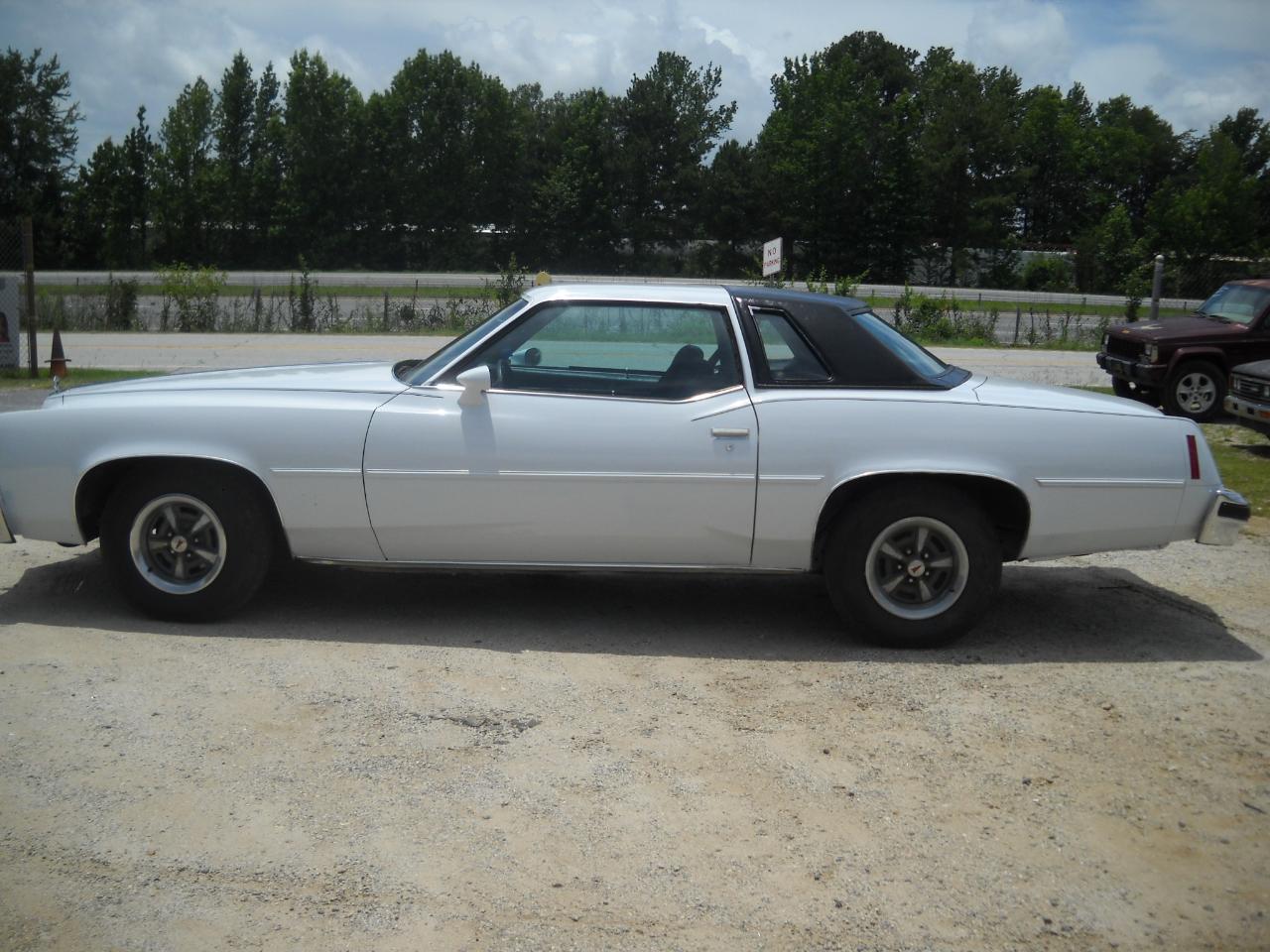 Pontiac Grand Prix 2dr Coupe 1977