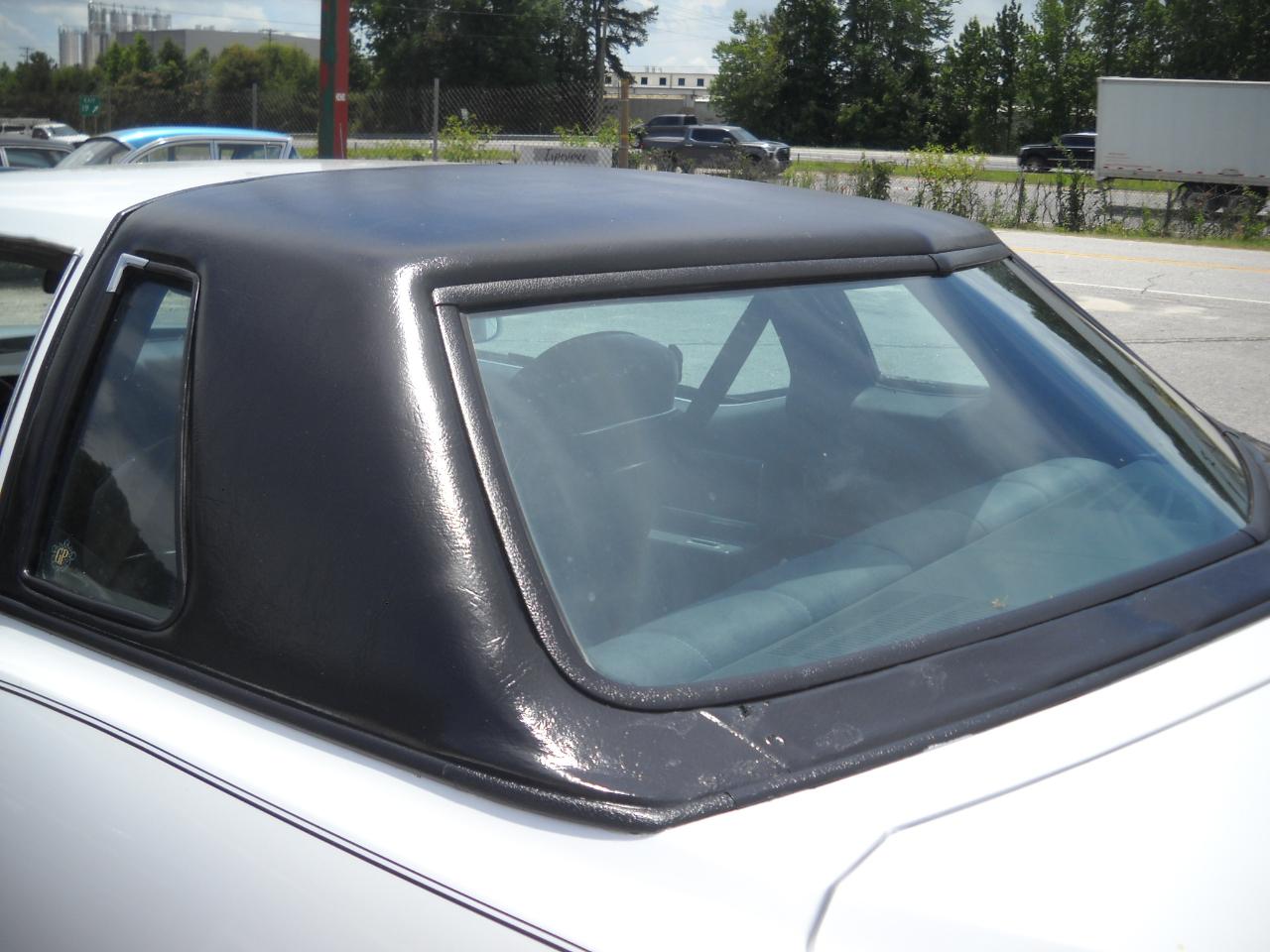 Pontiac Grand Prix 2dr Coupe 1977