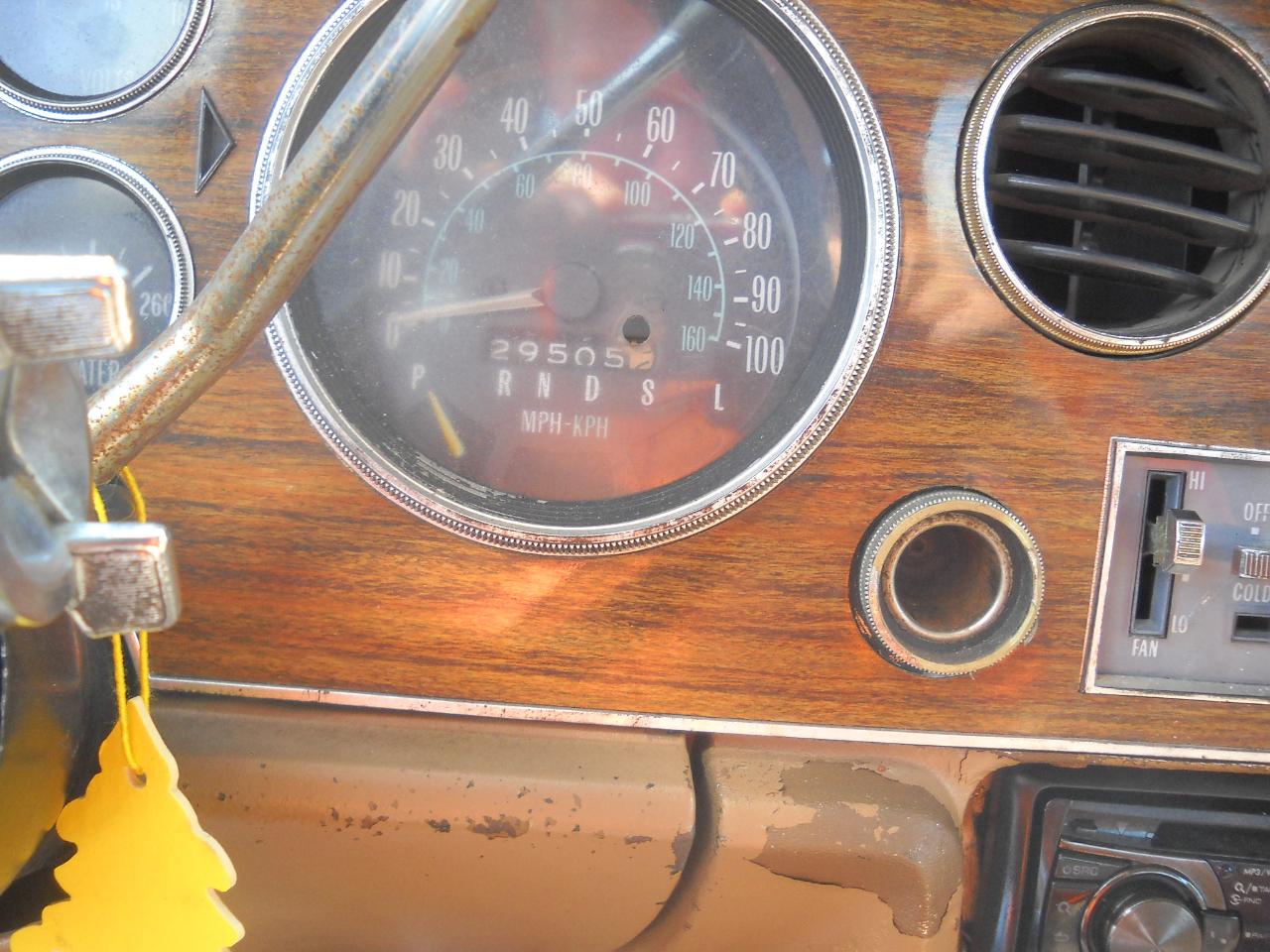 Pontiac Grand Prix 2dr Coupe 1976
