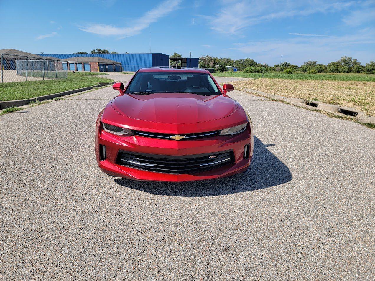 2017 Chevrolet Camaro 1LT photo 2