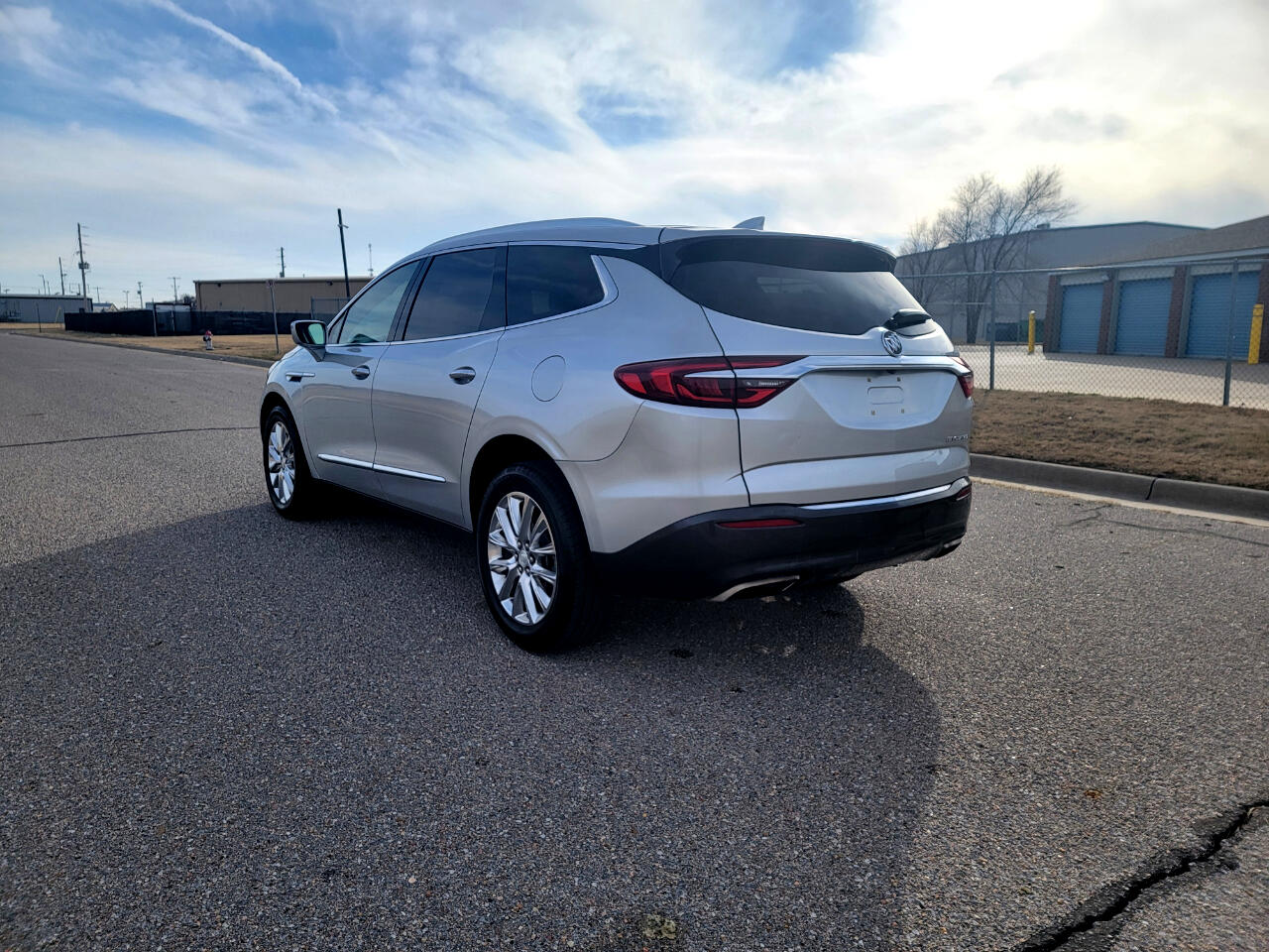 Buick Enclave FWD 4dr Essence 2019