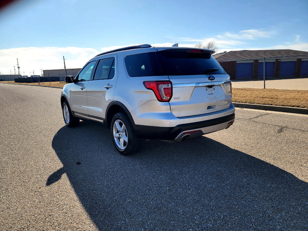 Ford Explorer 4WD 4dr XLT 2016