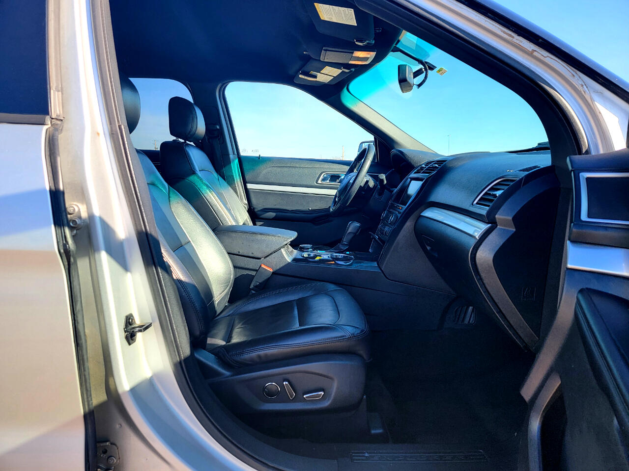 Ford Explorer 4WD 4dr XLT 2016