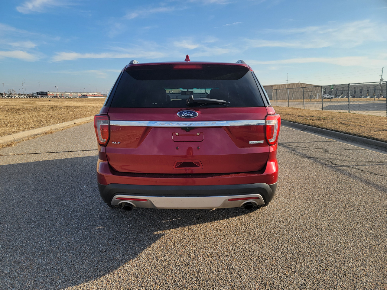 Ford Explorer XLT FWD 2017