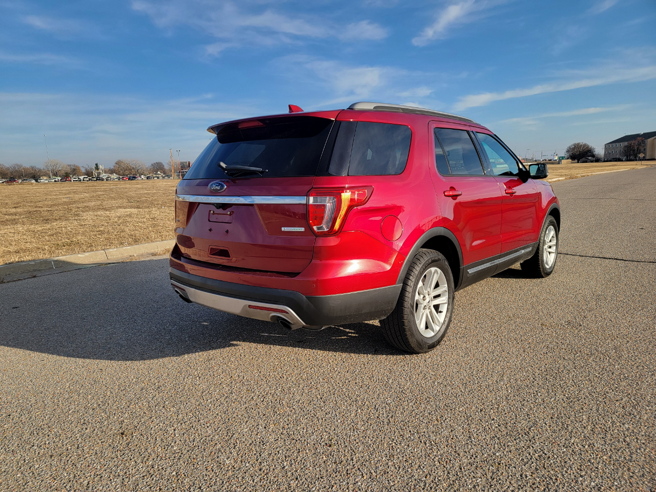 Ford Explorer XLT FWD 2017