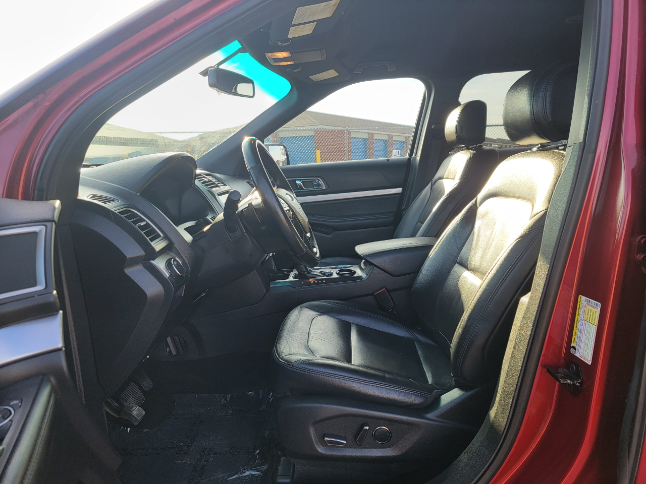 Ford Explorer XLT FWD 2017