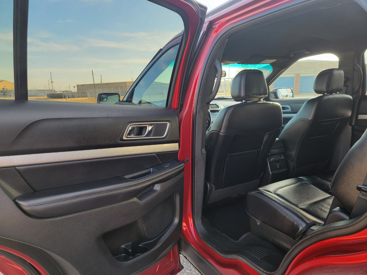 Ford Explorer XLT FWD 2017