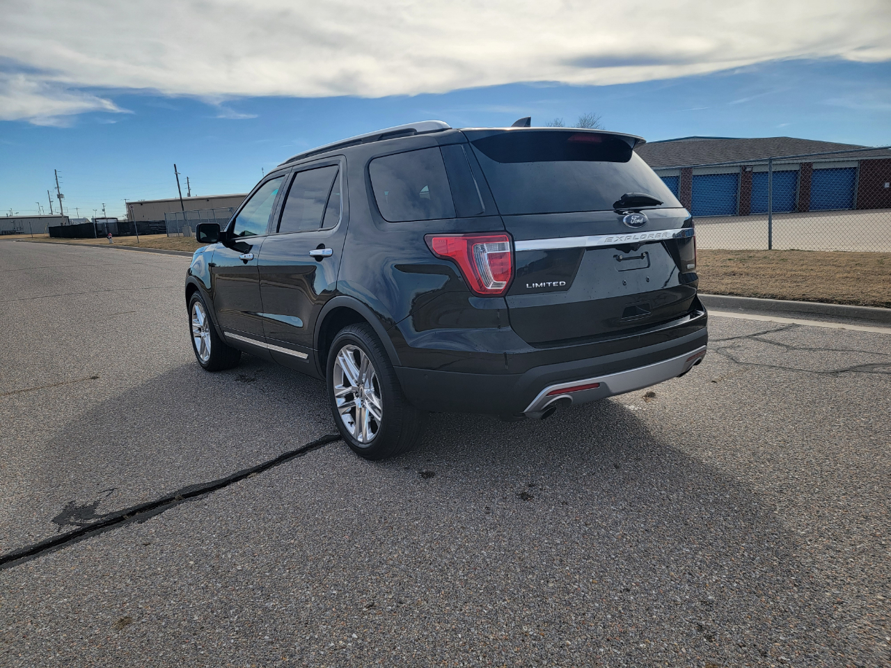 Ford Explorer Limited FWD 2017