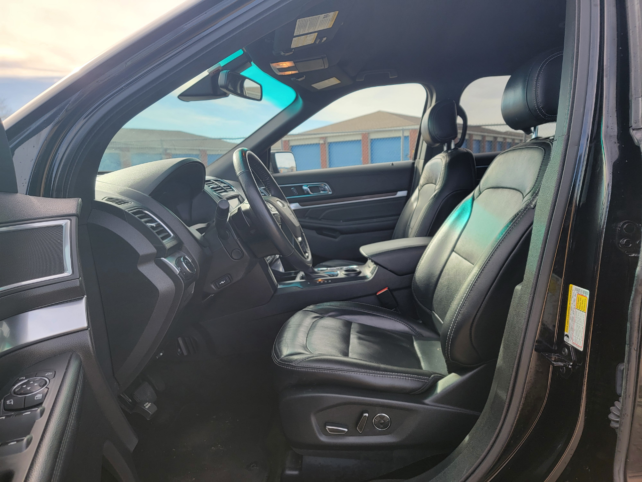 Ford Explorer Limited FWD 2017