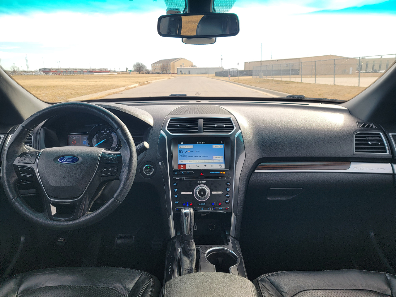 Ford Explorer Limited FWD 2017