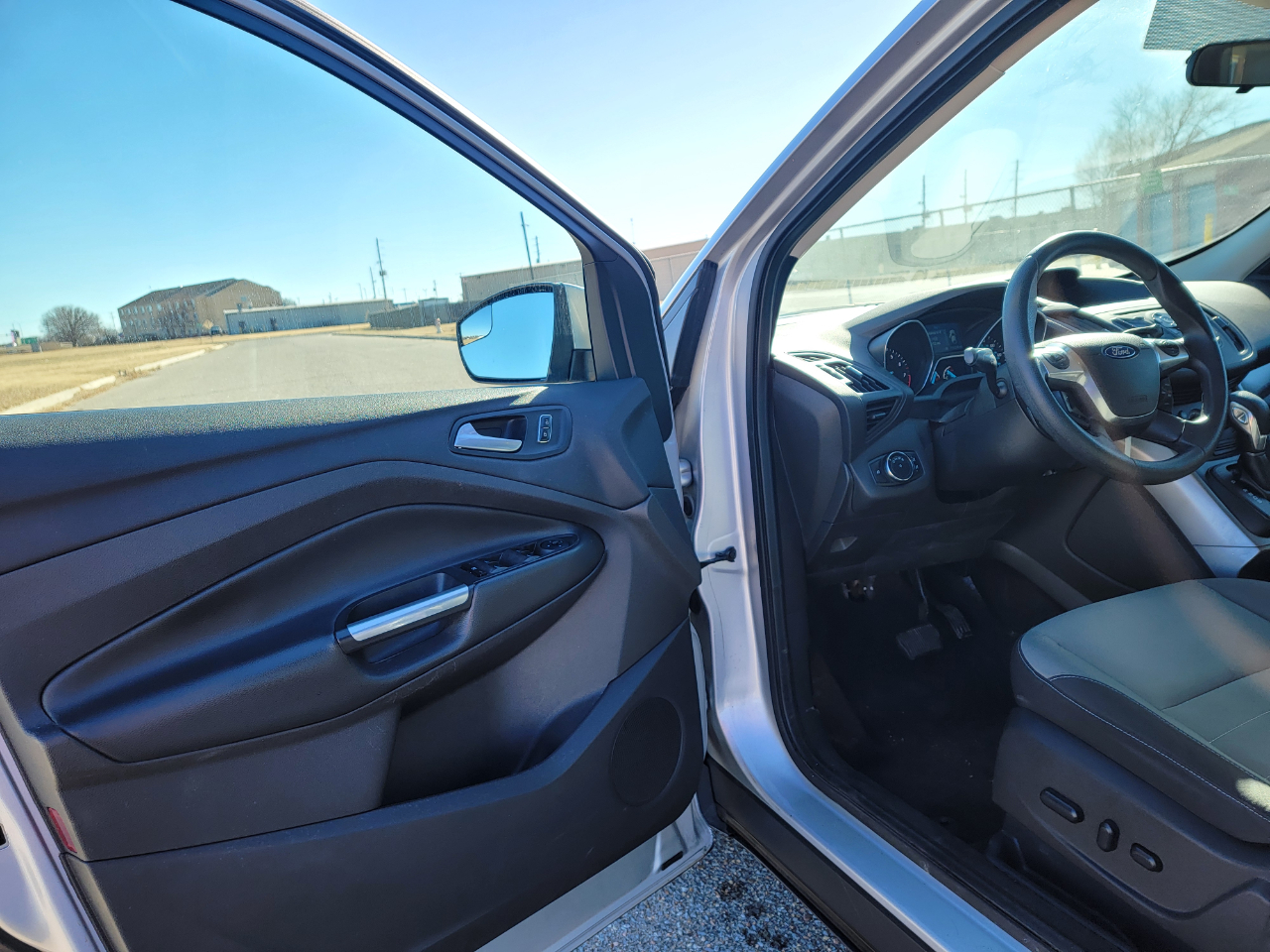 Ford Escape FWD 4dr SE 2014