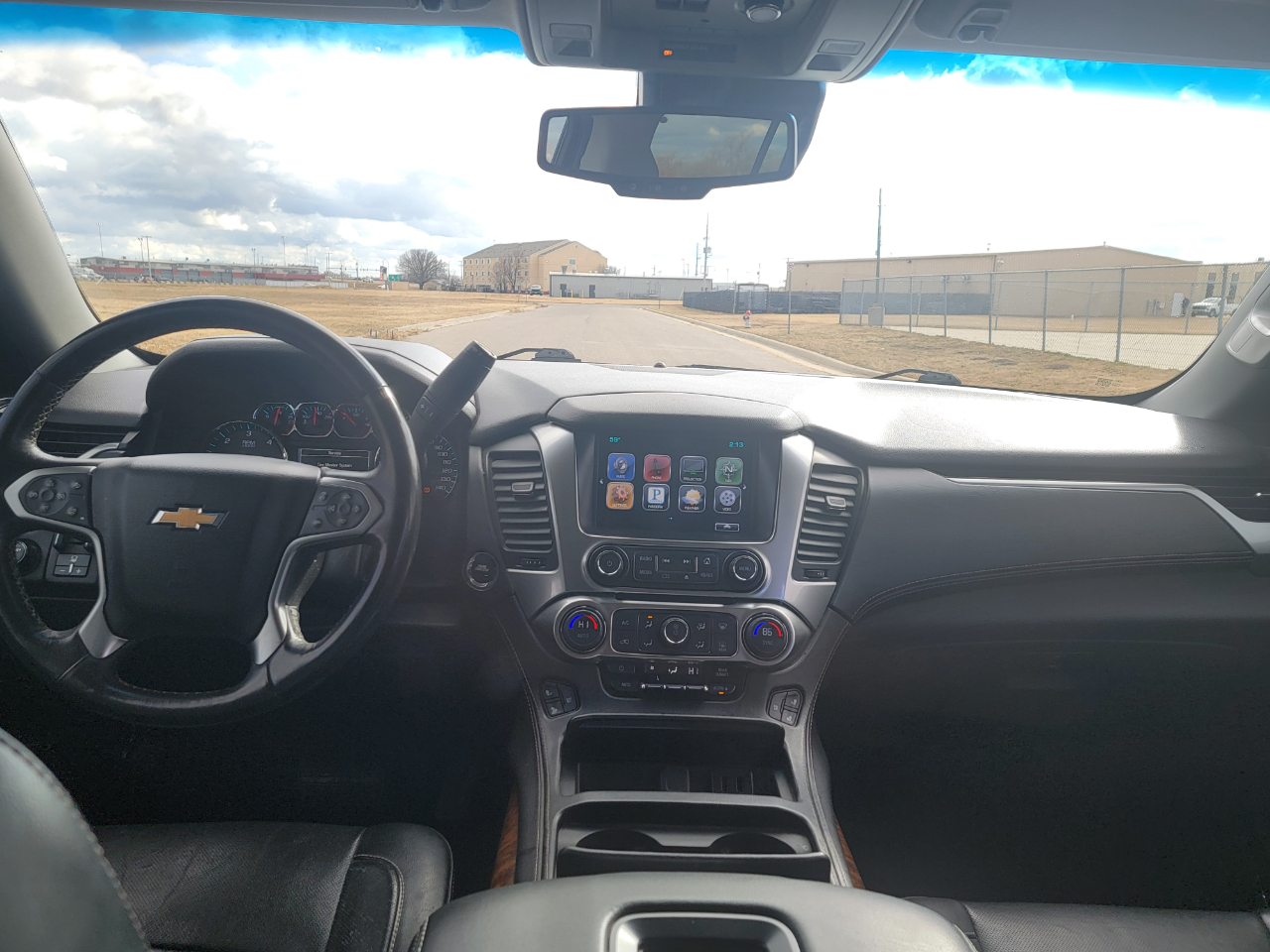 Chevrolet Suburban 4WD 4dr 1500 LTZ 2016