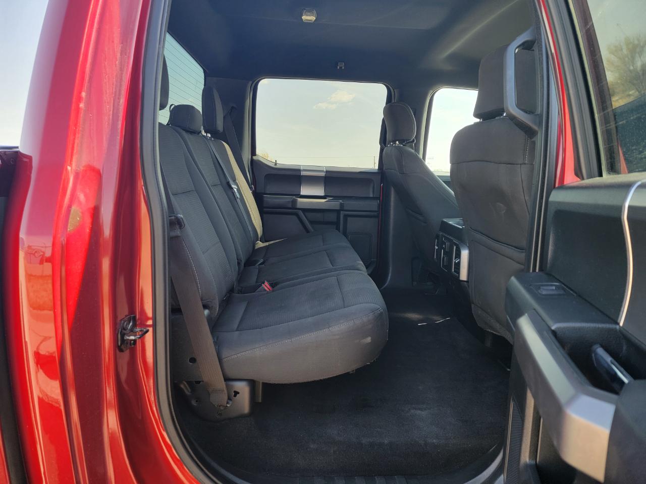 Ford F-150 2WD SuperCrew 157" King Ranch 2015