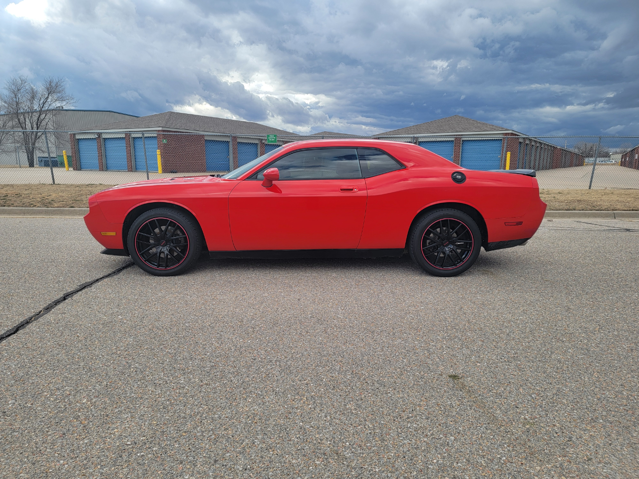 Dodge Challenger 2dr Cpe R/T 2010