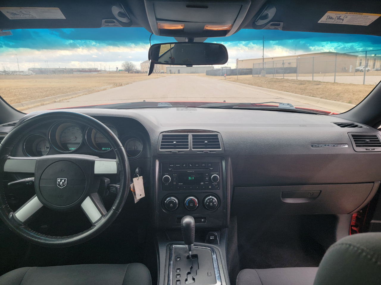 Dodge Challenger 2dr Cpe R/T 2010