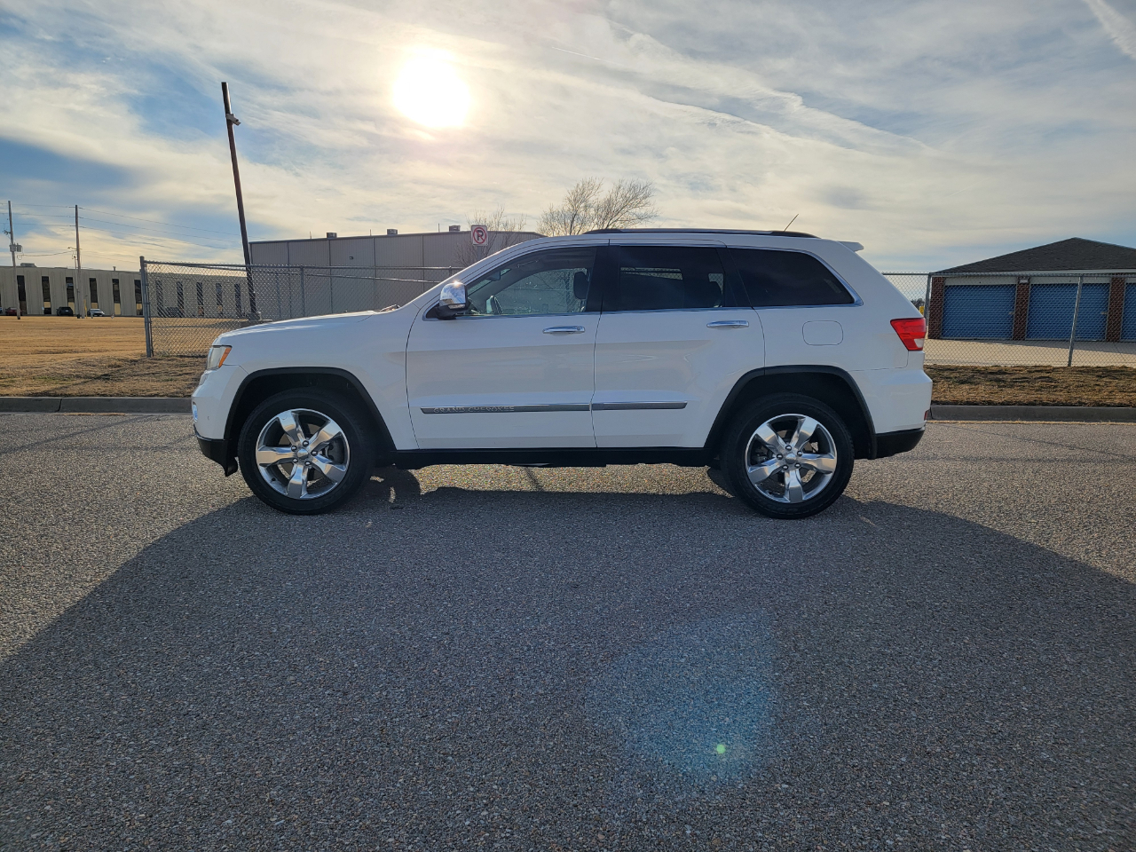 Jeep Grand Cherokee 4WD 4dr Overland Summit 2013