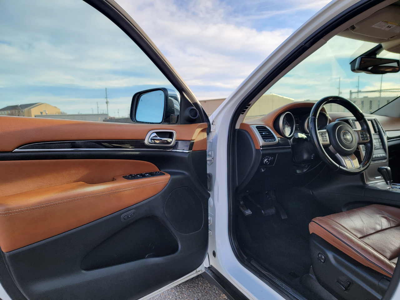 Jeep Grand Cherokee 4WD 4dr Overland Summit 2013