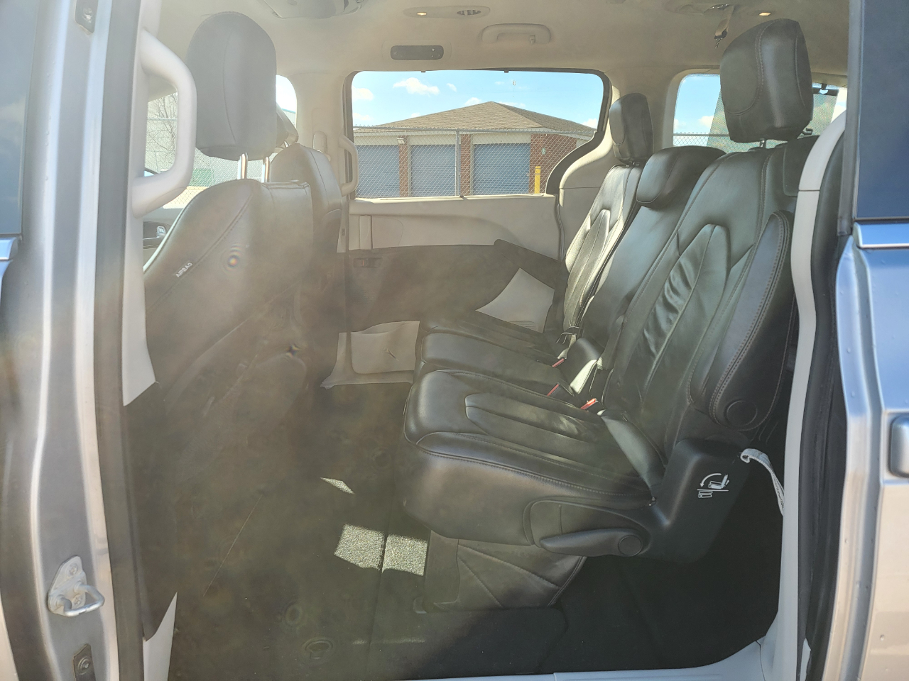 Chrysler Pacifica Touring-L FWD 2017