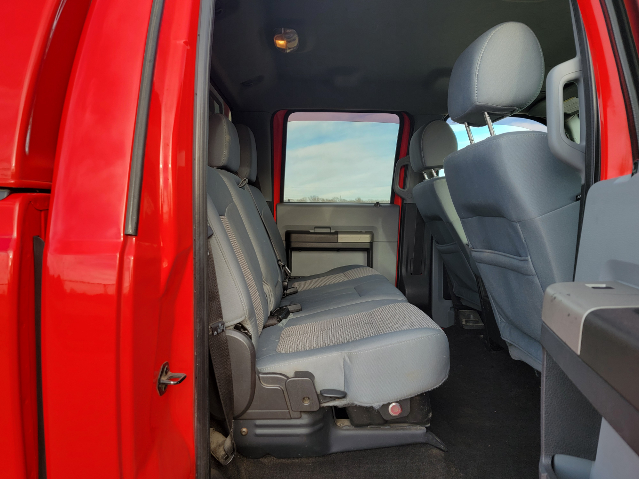 Ford Super Duty F-250 SRW 4WD Crew Cab 172" Platinum 2016